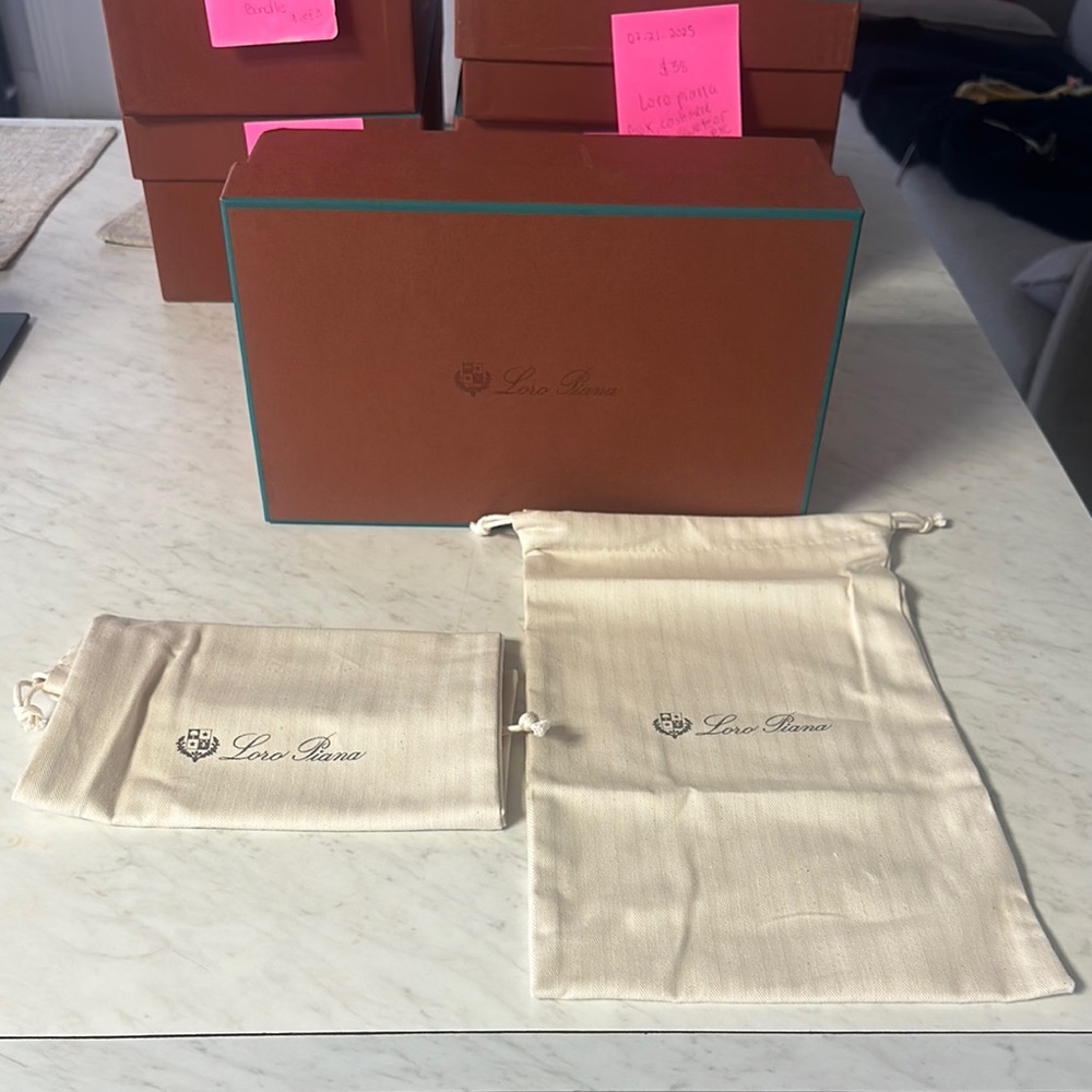 🤎🧡Loro Piana Cream Dust Bags included with Brown Box, empty shoe box w/ dust bag